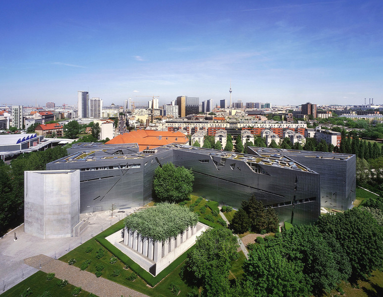 Berlin Jewish Museum (Studio Daniel Libeskind via wiki commons)