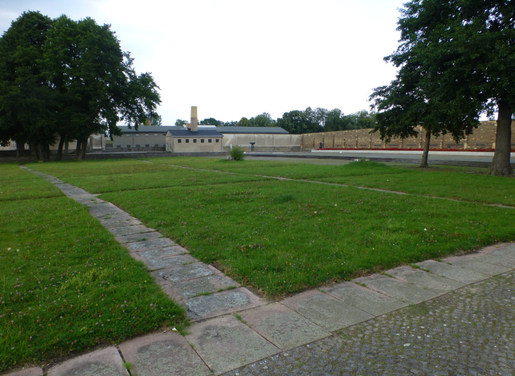 Ravensbrück Memorial Site3 (Wald1siedel via wiki commons)