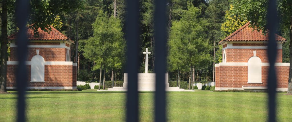 Canadian War Cemetery Bergen-op-Zoom