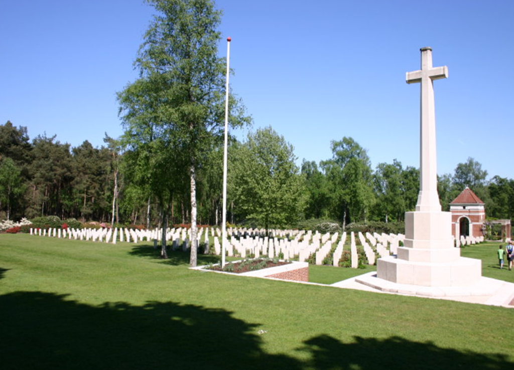 Canadian Cemetery Holten