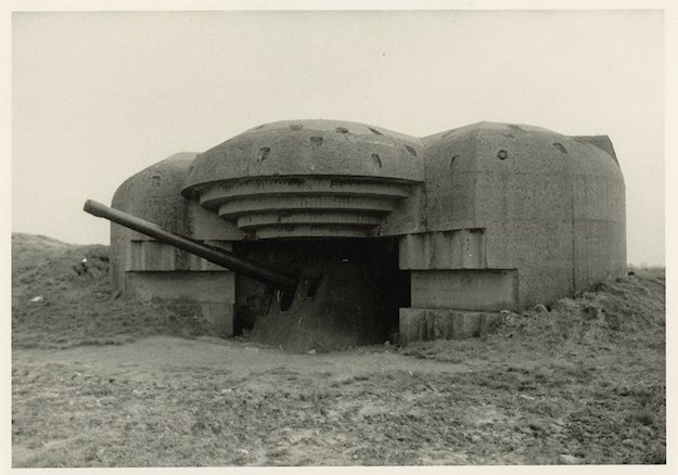 One of the four artillery of the German battery of Longues-sur-mer.