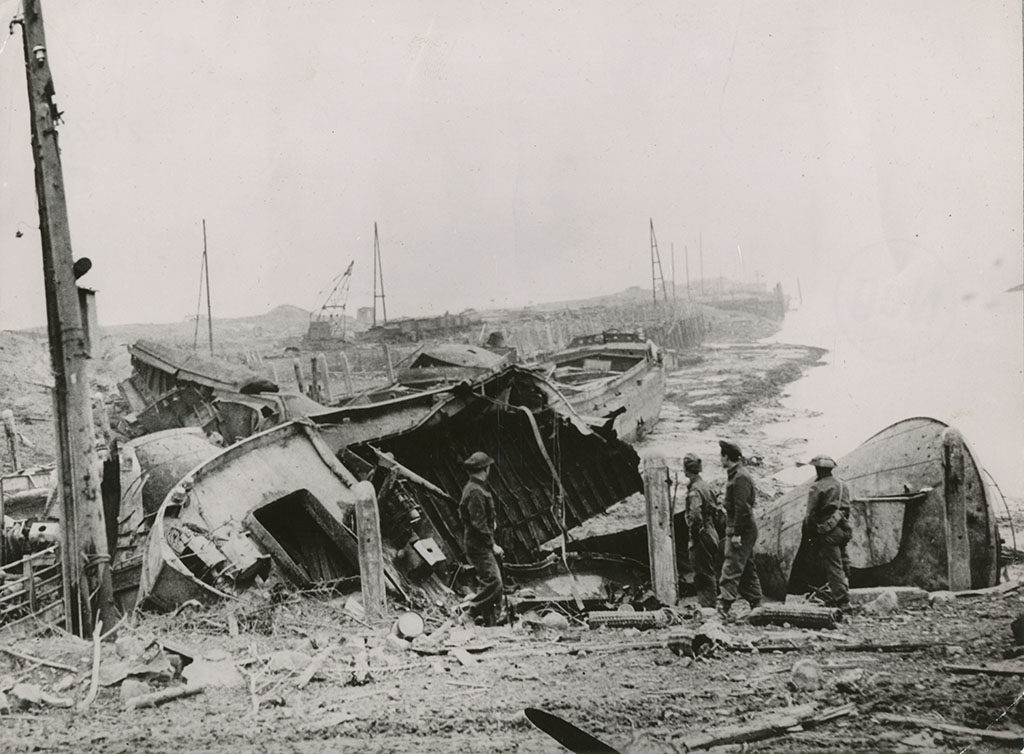 Wreck of a German boat at Breskens
