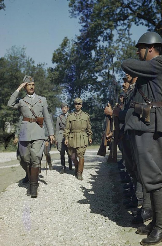 Prince Umberto inspects Italian troops, May 1944. © Public Domain