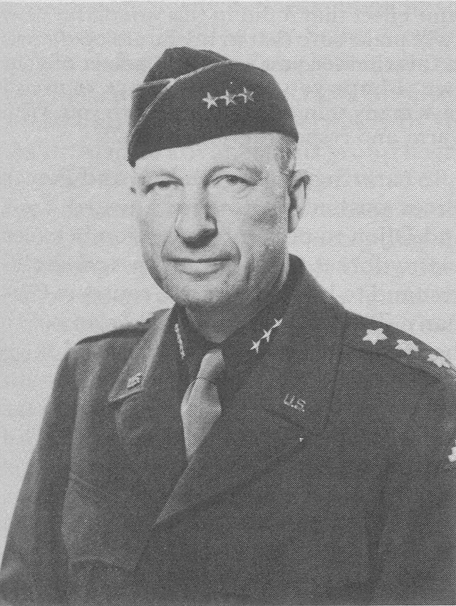 Luitenant-generaal Alexander Patch